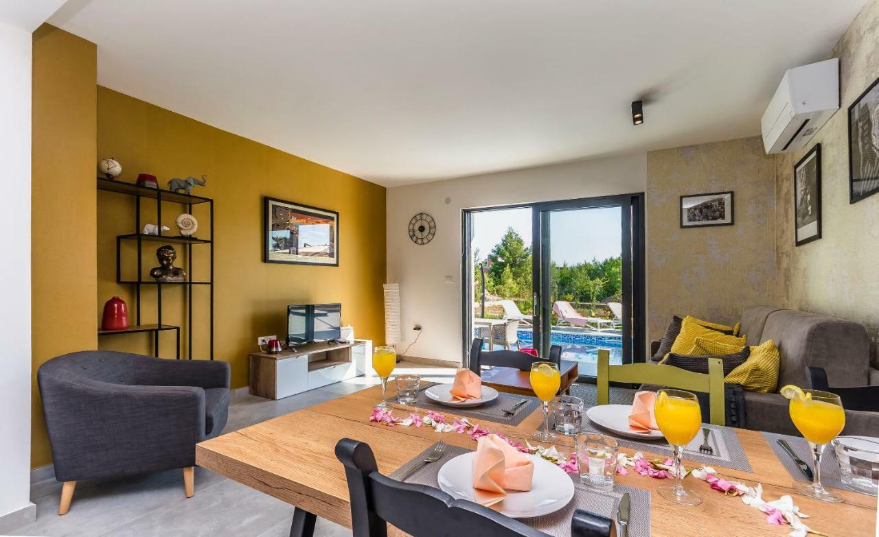 Apartments Villa Adriana II Srima Zewnętrze zdjęcie